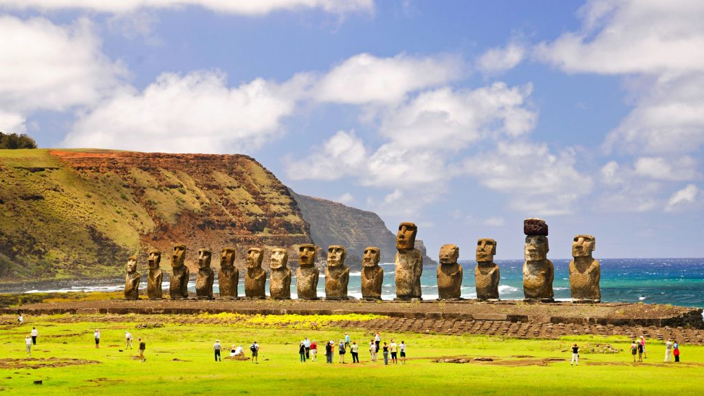 Isla de Pascua |:  12 lugares para tomar fotografías más populares |  bayas de cerebro