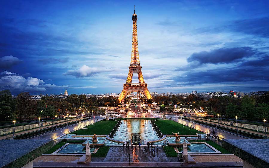 Torre Eiffel, París |:  12 lugares para tomar fotografías más populares |  bayas de cerebro